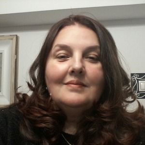 Meet your Posher, Dana